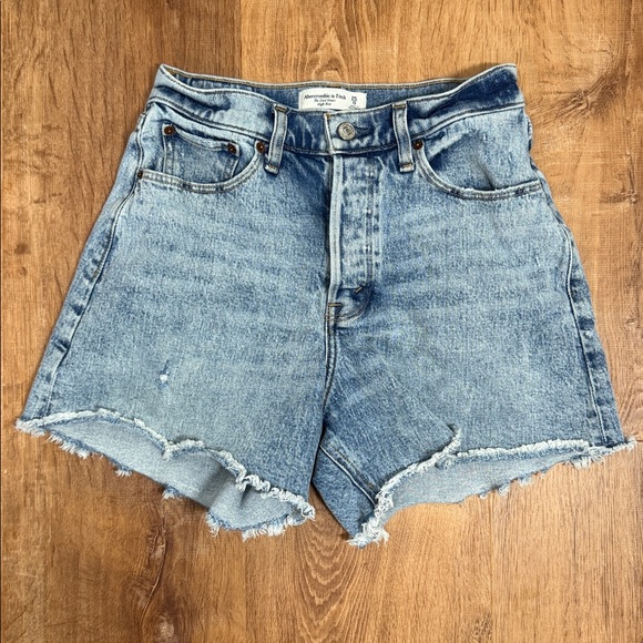 Abercrombie & Fitch Denim - Abercrombie & Fitch The Dad Short High Rise Light Blue Jean Shorts Curve Love